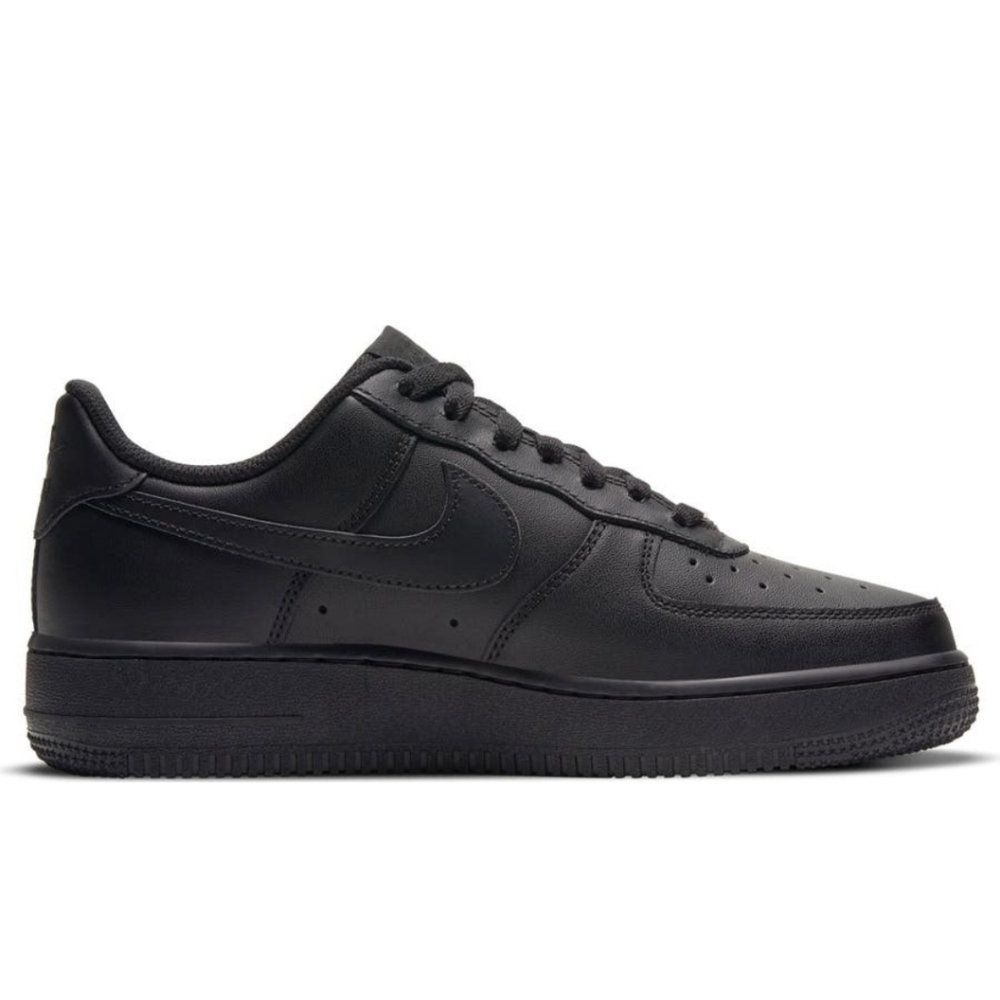 Size 8 Women’s - Nike Air Force 1 '07 Triple Black Shoes Sneakers DD8959-001 - Picture 3 of 11